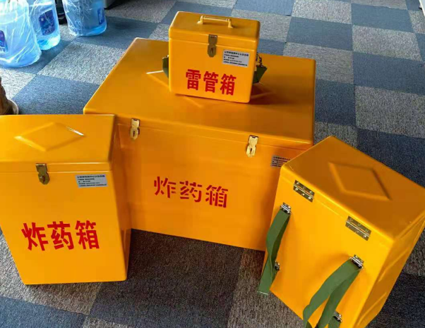 盐山不同环境下如何选择炸药箱雷管箱